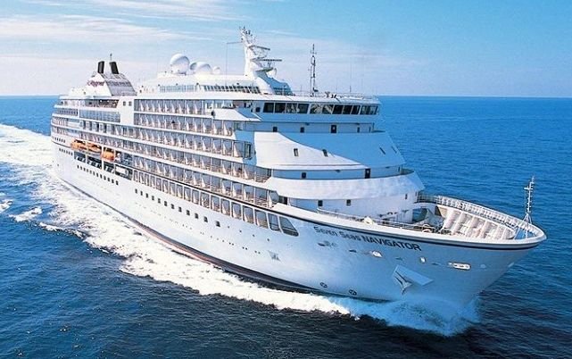 Photo of Regent Seven Seas cruise ship Navigator